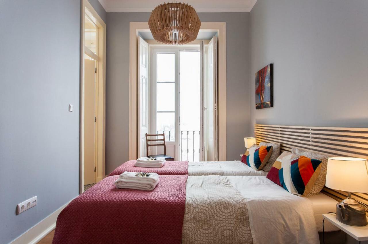 Bairro Alto 3 Bedroom Patio Flat! Lissabon Exterior foto